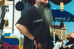 2001_07_TN